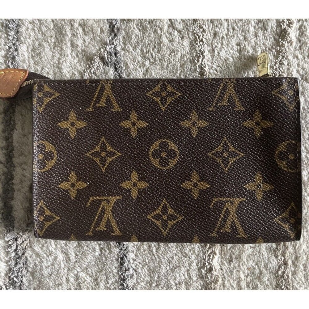 LOUIS VUITTON LV Bucket PM Pouch Bag Monogram Leather Brown France Small